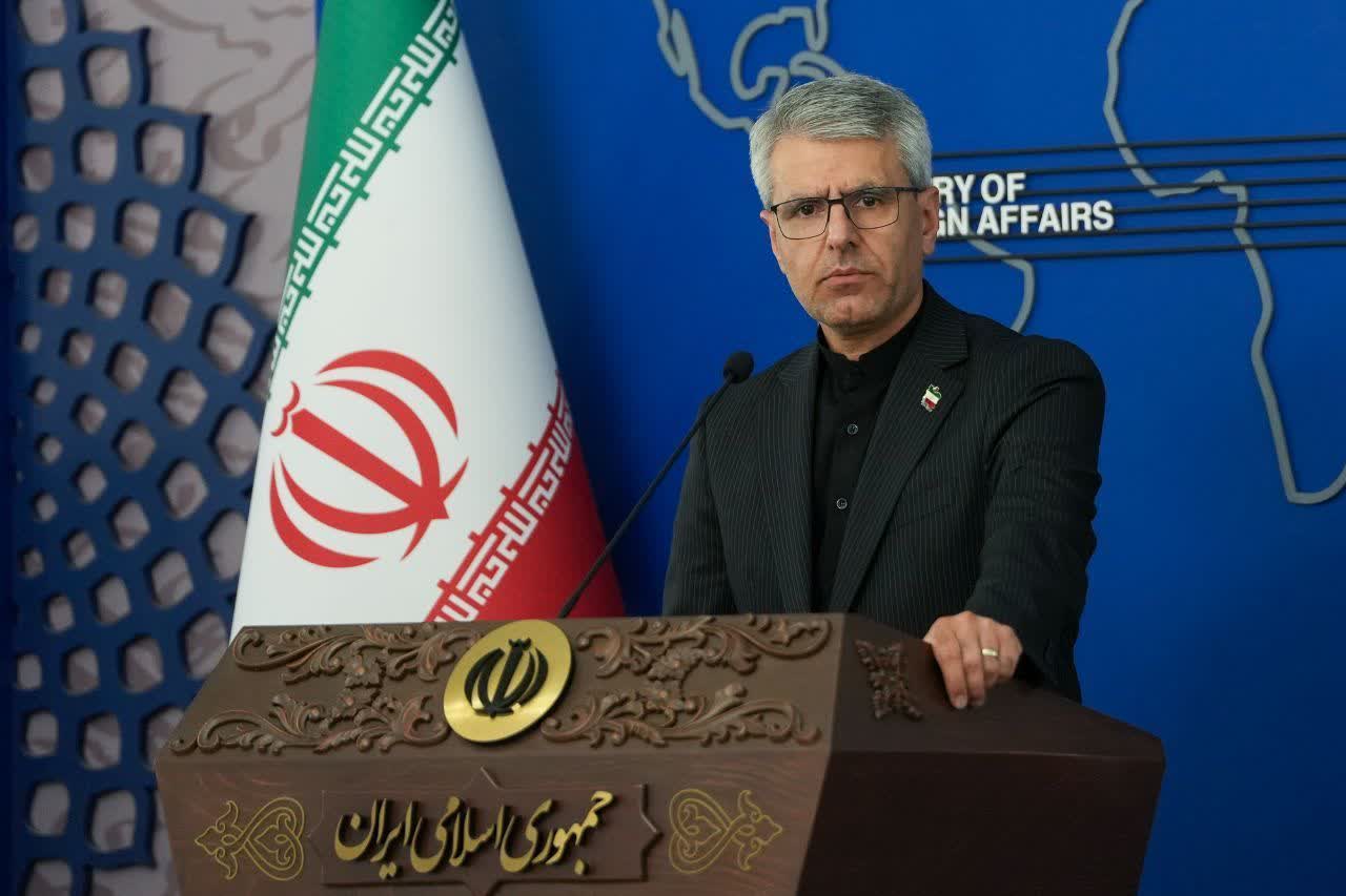 ادامه مذاکرات ایران و عمان برای تعیین مسیرهای ایمن در تنگه هرمز ادامه مذاکرات ایران و عمان برای تعیین مسیرهای ایمن در تنگه هرمز
