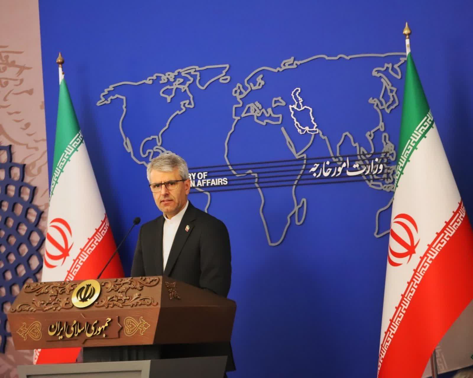 رایزنی ایران و عمان درباره مدیریت تردد در تنگه هرمز رایزنی ایران و عمان درباره مدیریت تردد در تنگه هرمز